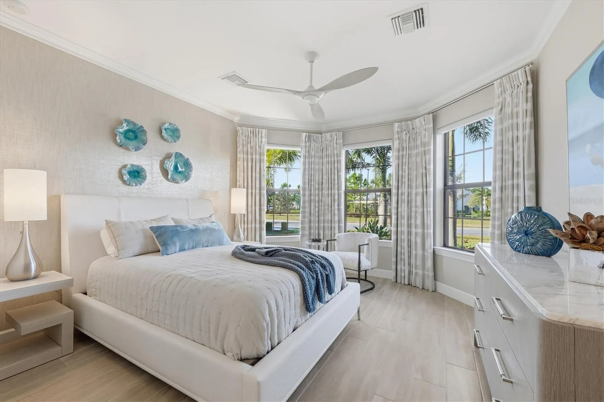 7885 Mainsail Lane Sarasota FL 34240