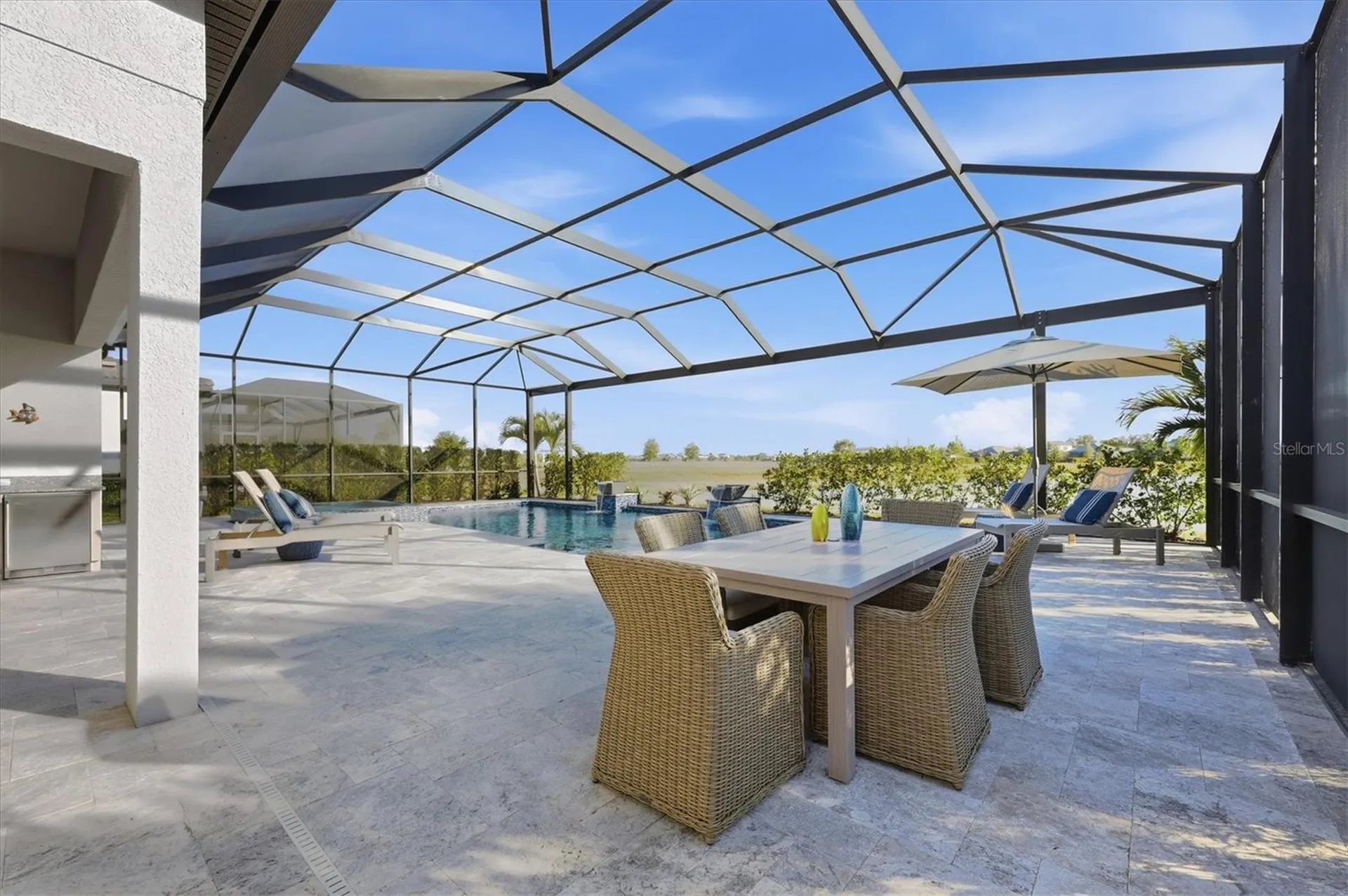 7885 Mainsail Lane Sarasota FL 34240