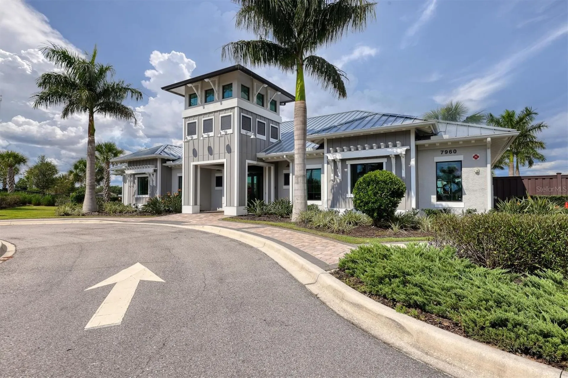 7885 Mainsail Lane Sarasota FL 34240