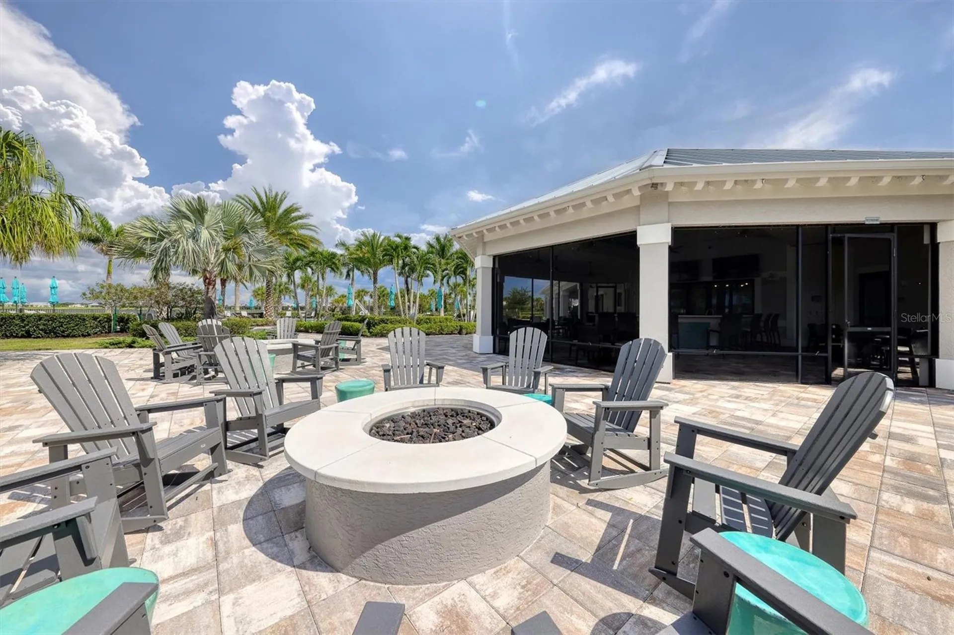 7885 Mainsail Lane Sarasota FL 34240