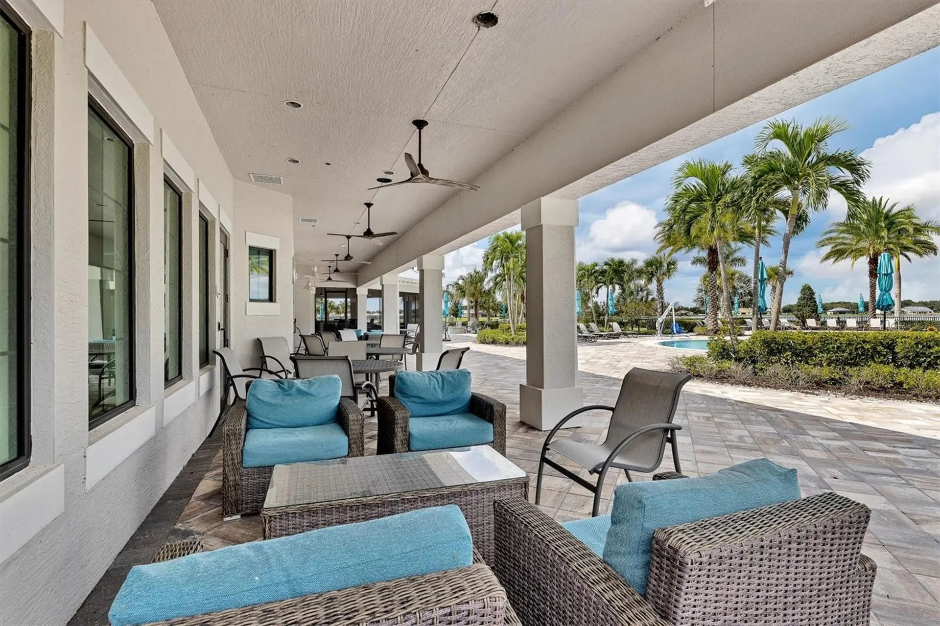 7885 Mainsail Lane Sarasota FL 34240