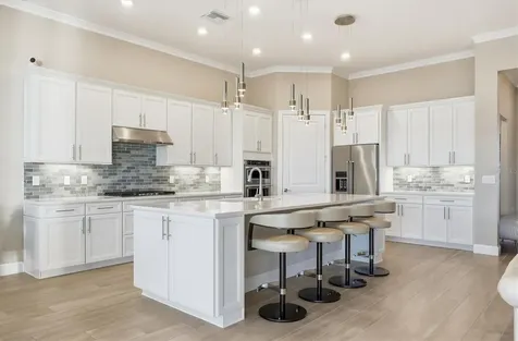 7885 Mainsail Lane Sarasota FL 34240