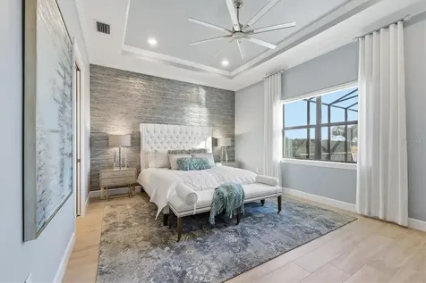7885 Mainsail Lane Sarasota FL 34240
