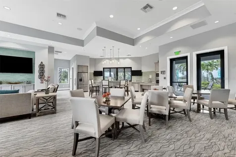 7885 Mainsail Lane Sarasota FL 34240