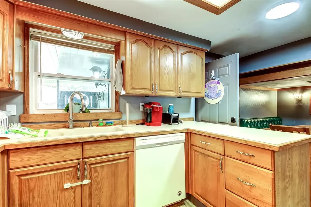 4152 Kibler Lane Holiday FL 34691