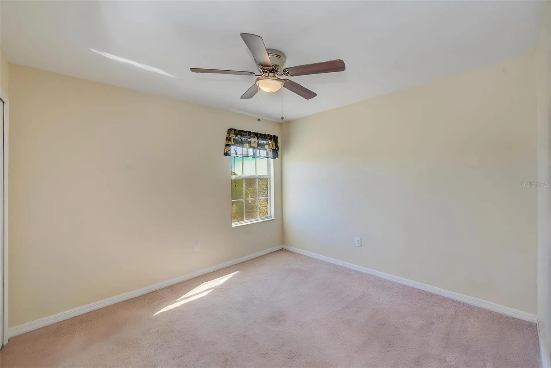 1902 Hawks View Drive Ruskin FL 33570