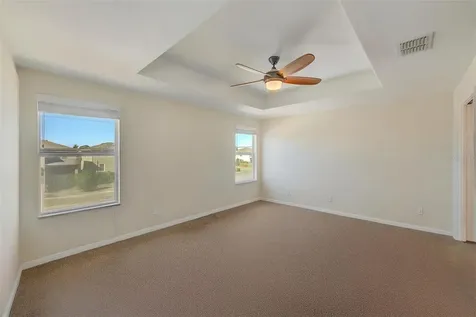 1902 Hawks View Drive Ruskin FL 33570