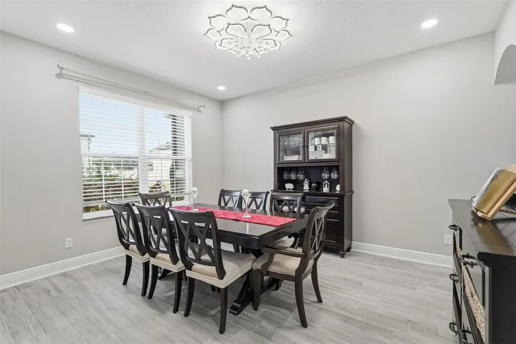 11002 Sundrift Drive Tampa FL 33647
