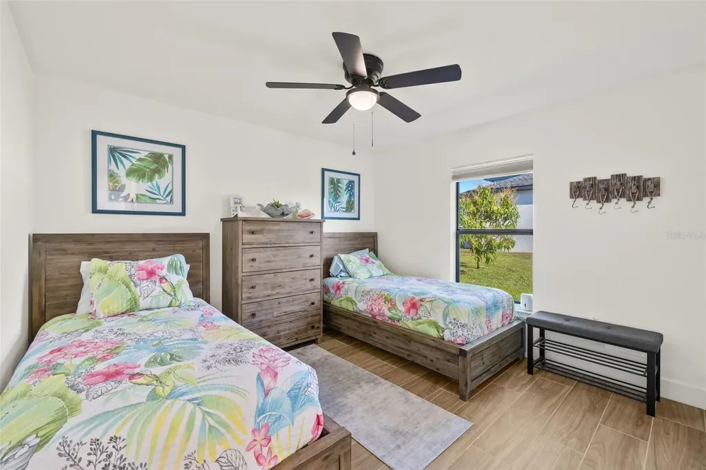 25 NW 14th Avenue Cape Coral FL 33993