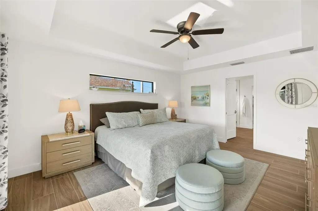 25 NW 14th Avenue Cape Coral FL 33993