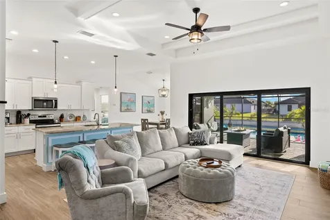 25 NW 14th Avenue Cape Coral FL 33993