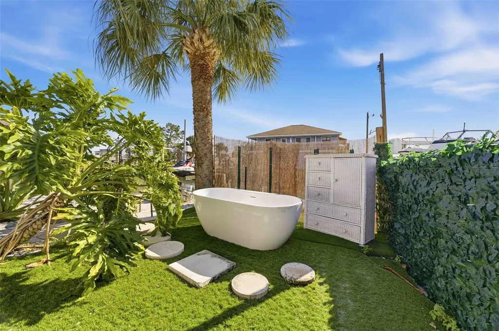 6424 Boatyard Drive Hudson FL 34667