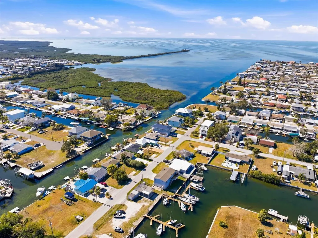 6424 Boatyard Drive Hudson FL 34667
