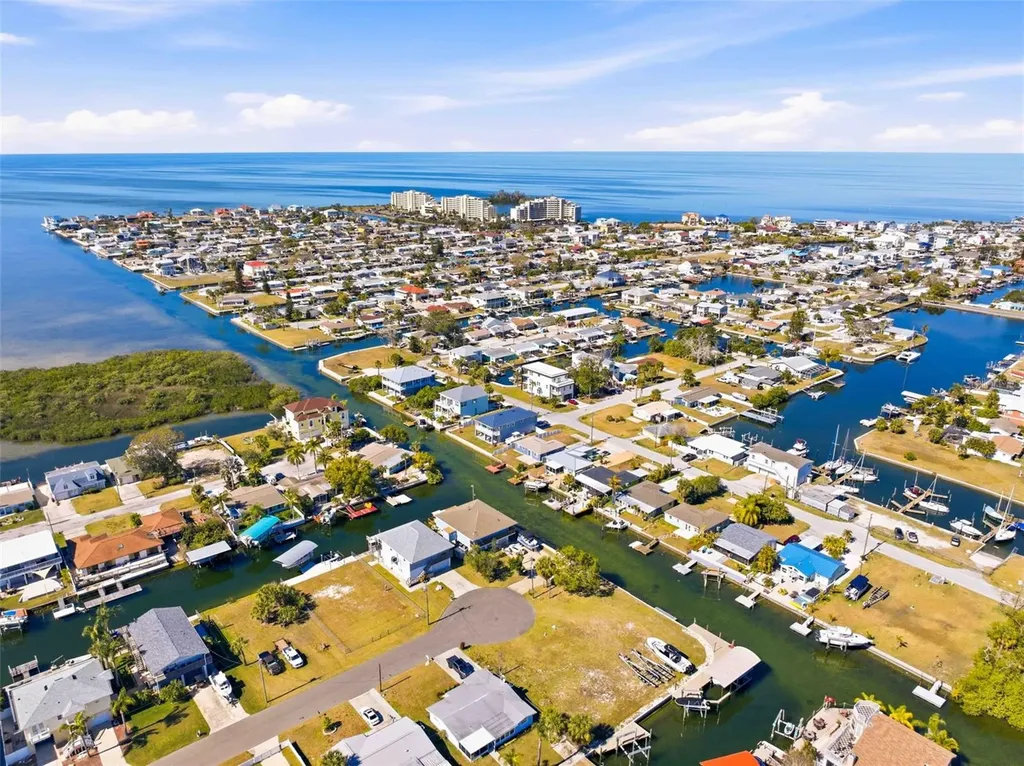 6424 Boatyard Drive Hudson FL 34667