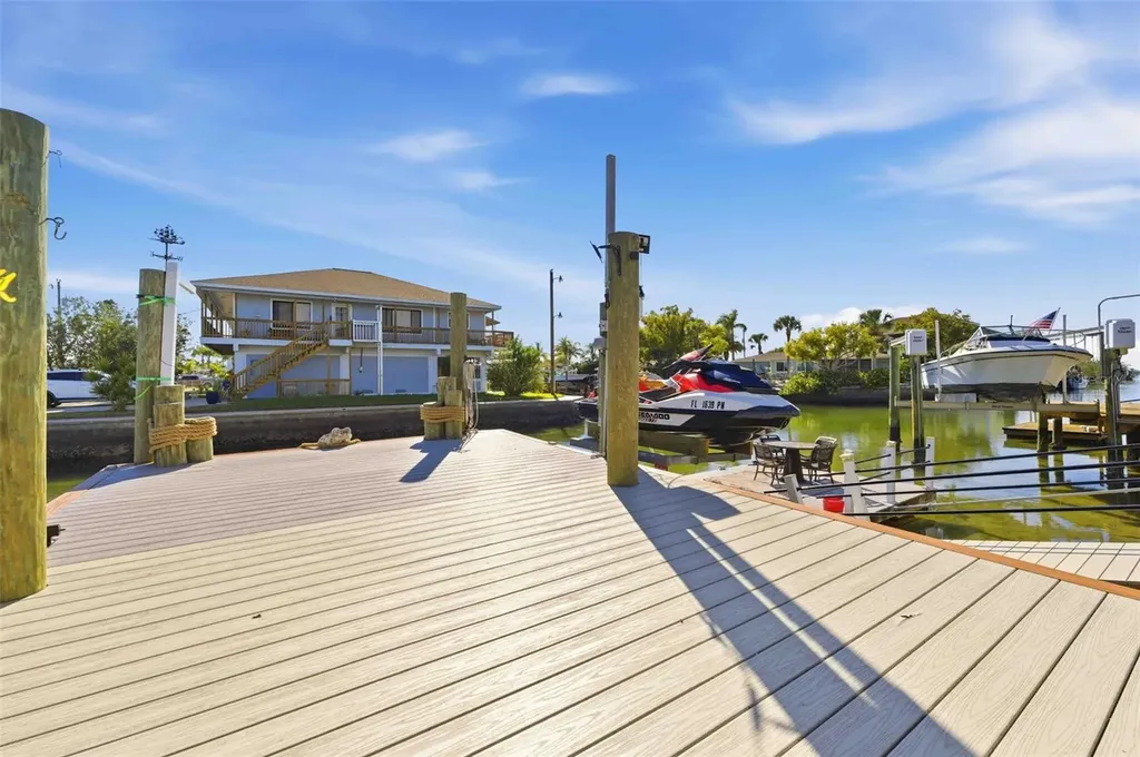 6424 Boatyard Drive Hudson FL 34667