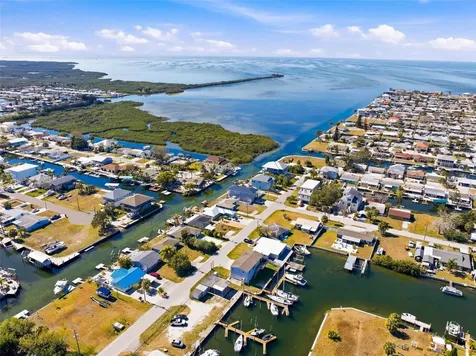 6424 Boatyard Drive Hudson FL 34667