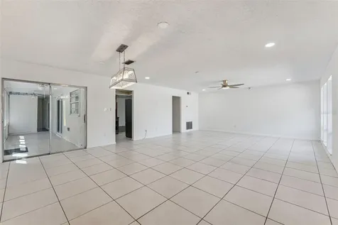 1457 Magellan Circle Orlando FL 32818