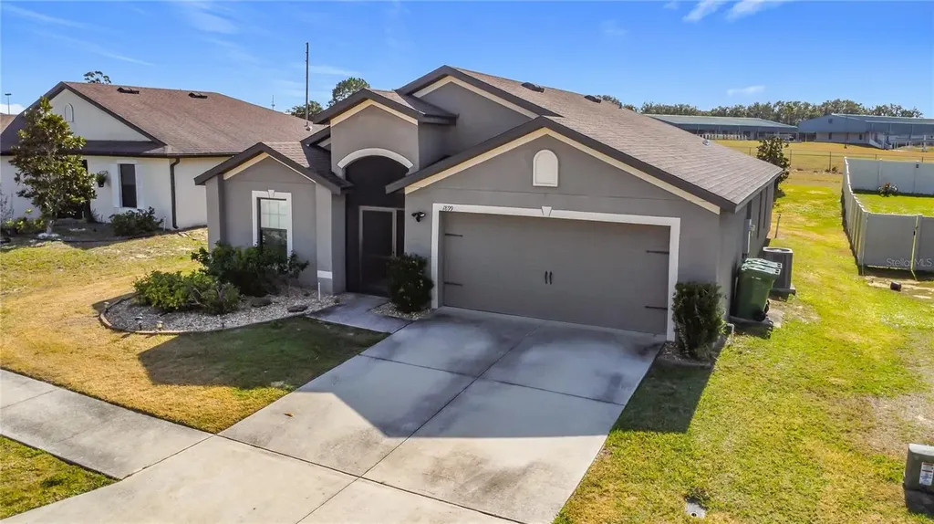 1899 Amber Sweet Circle Dundee FL 33838