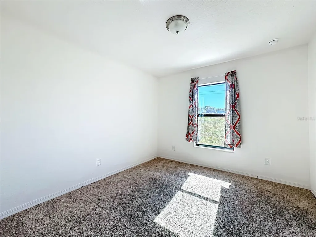 1899 Amber Sweet Circle Dundee FL 33838