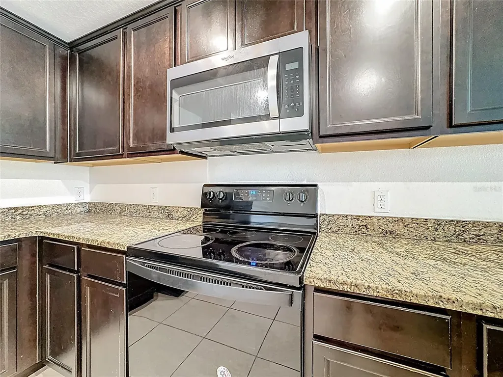 1899 Amber Sweet Circle Dundee FL 33838