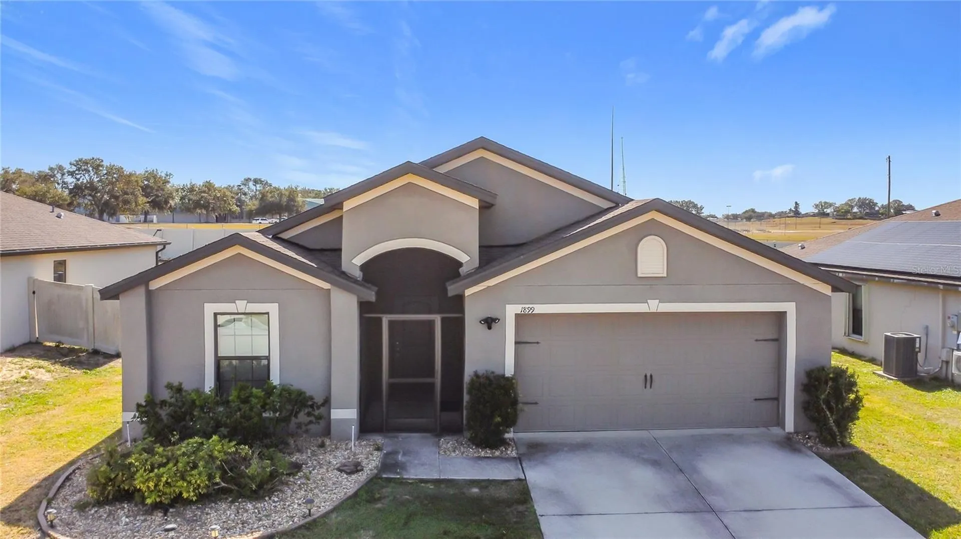 1899 Amber Sweet Circle Dundee FL 33838