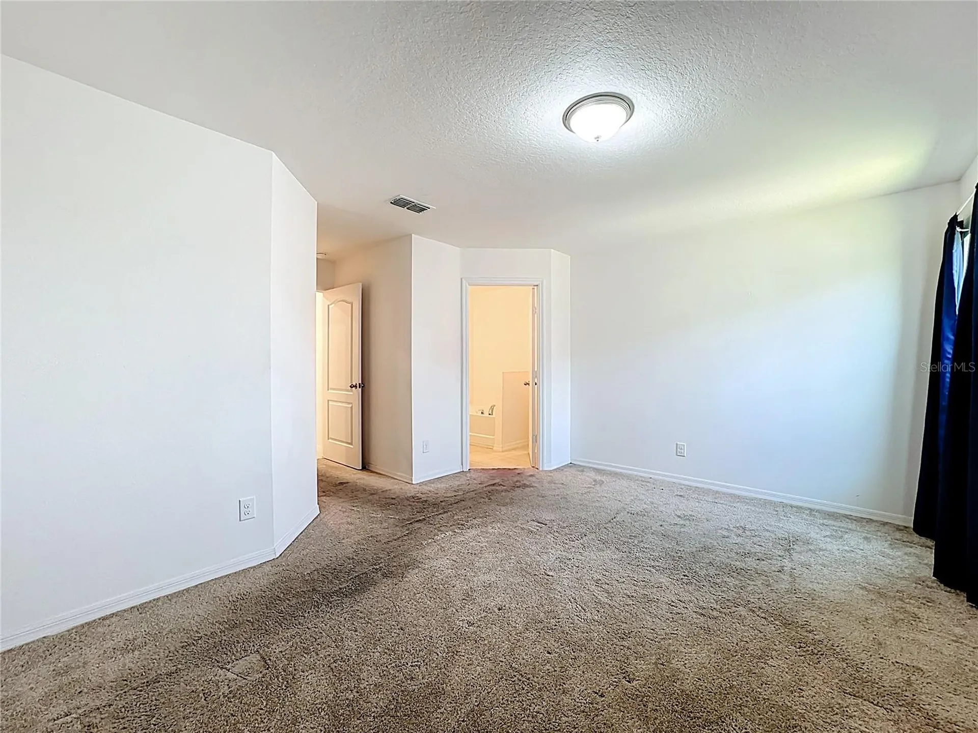 1899 Amber Sweet Circle Dundee FL 33838