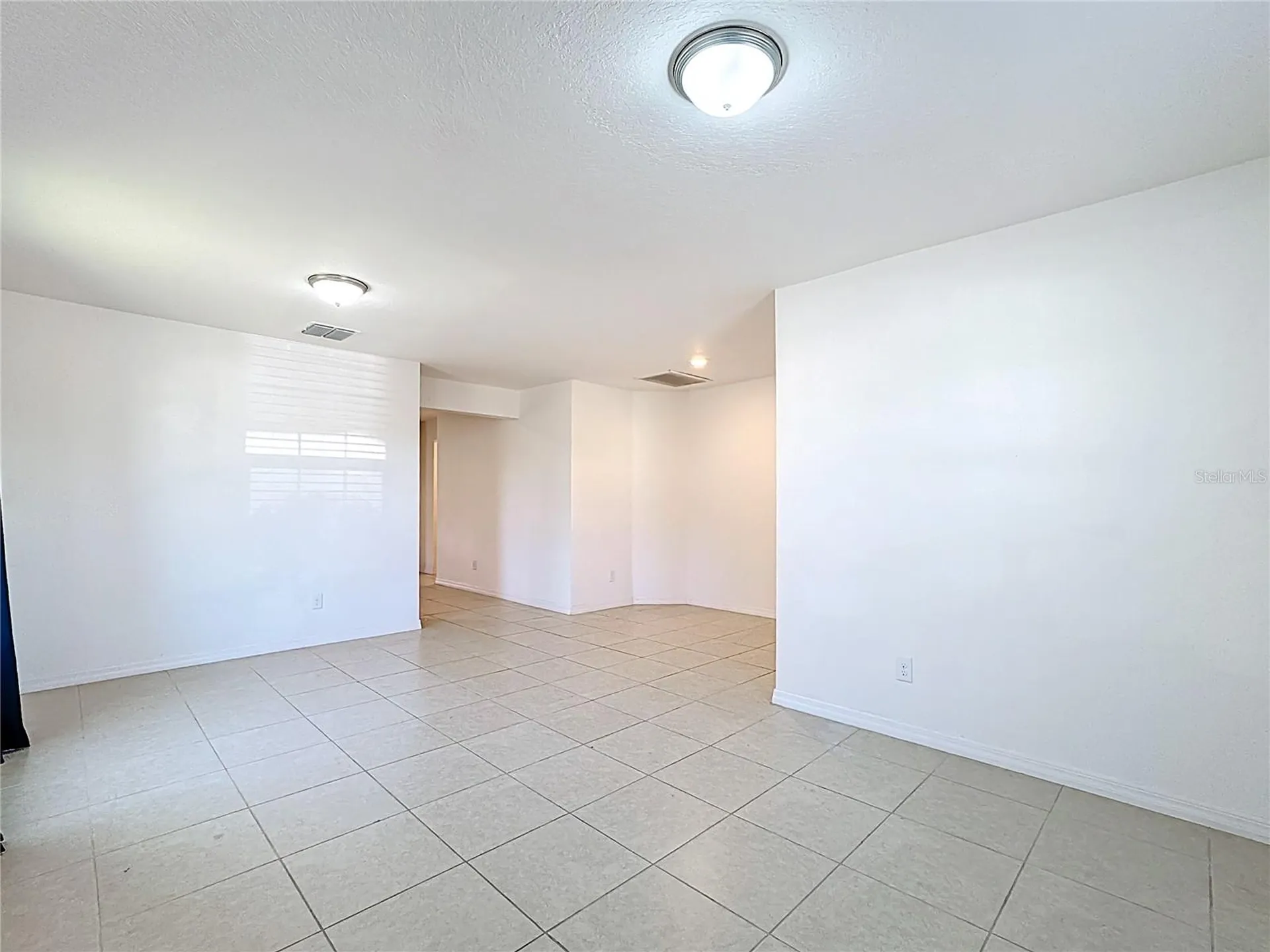 1899 Amber Sweet Circle Dundee FL 33838