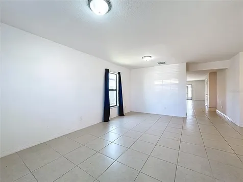 1899 Amber Sweet Circle Dundee FL 33838