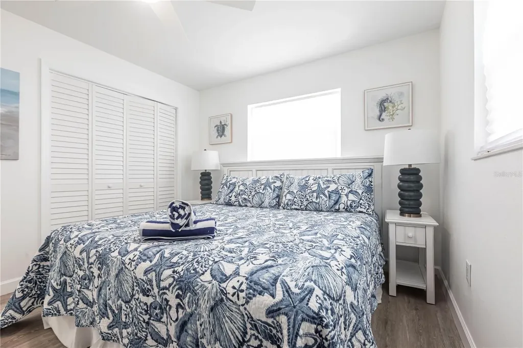 6020 Midnight Pass Road Sarasota FL 34242