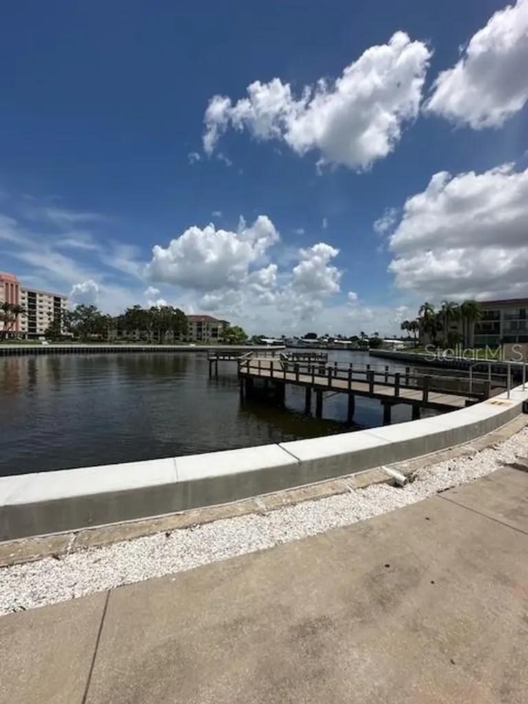 19029 Us Highway 19 N Clearwater FL 33764