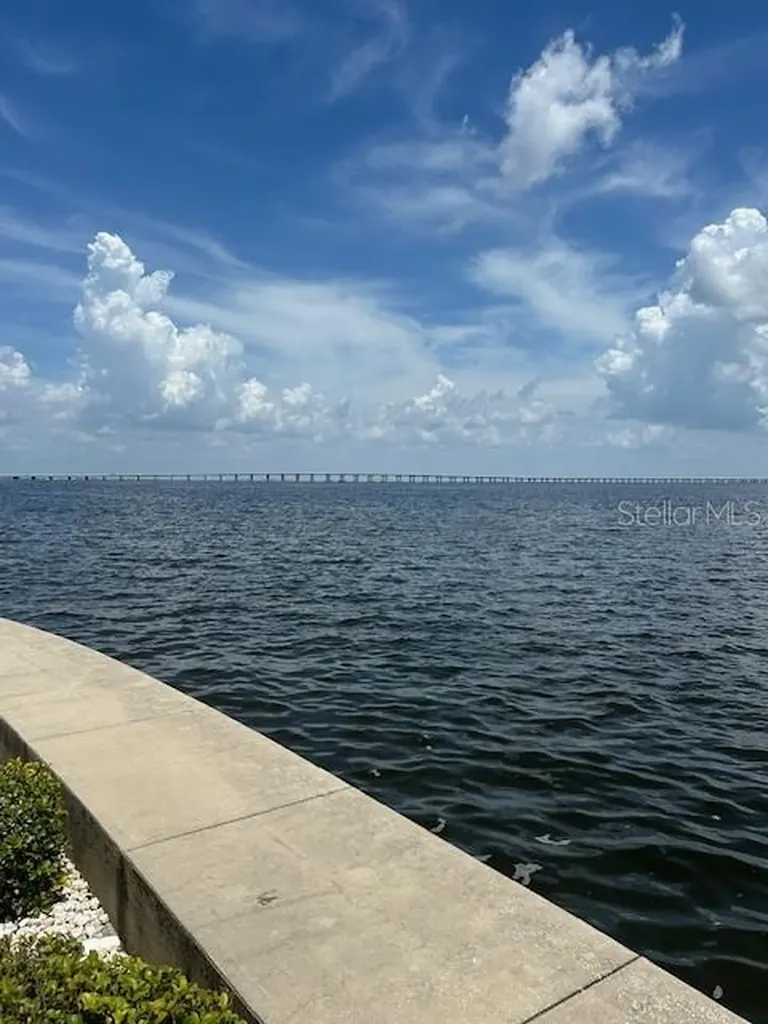 19029 Us Highway 19 N Clearwater FL 33764