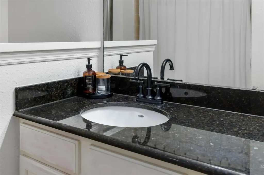 4053 Crockers Lake Boulevard Sarasota FL 34238