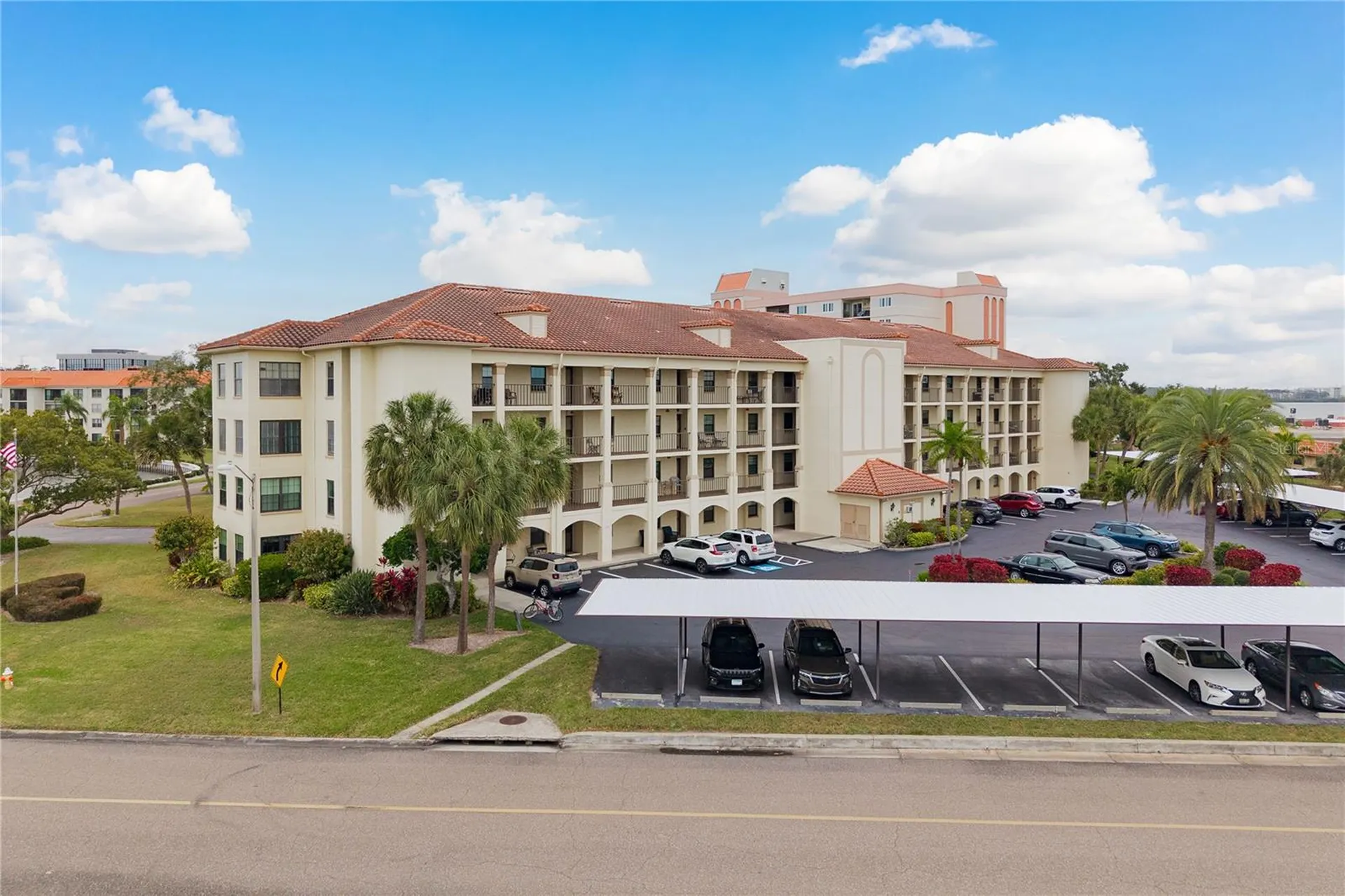 19029 Us Highway 19 N Clearwater FL 33764