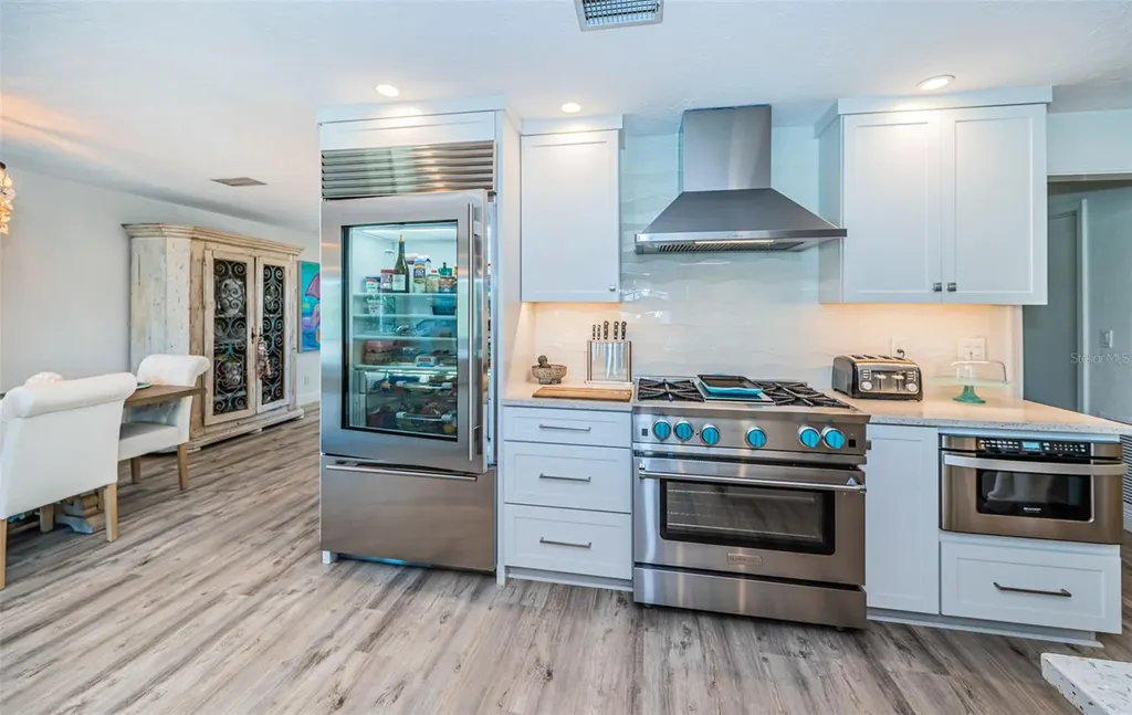 2910 Alton Drive St Pete Beach FL 33706