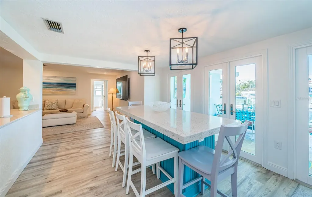 2910 Alton Drive St Pete Beach FL 33706