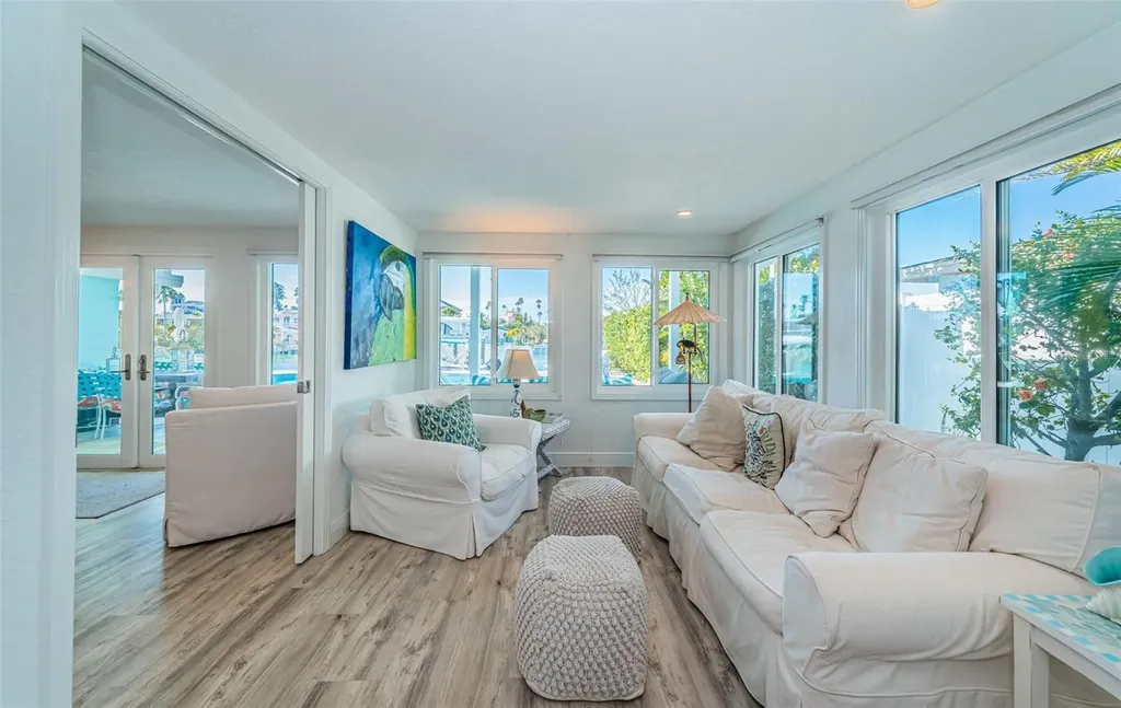 2910 Alton Drive St Pete Beach FL 33706