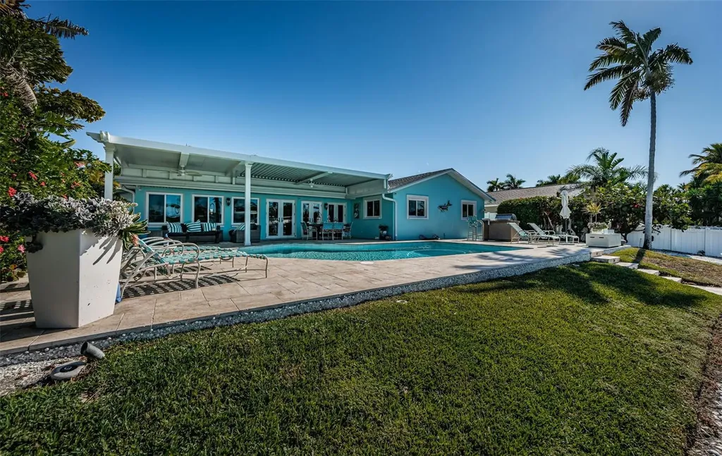 2910 Alton Drive St Pete Beach FL 33706