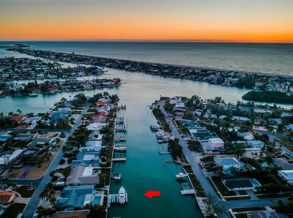 2910 Alton Drive St Pete Beach FL 33706