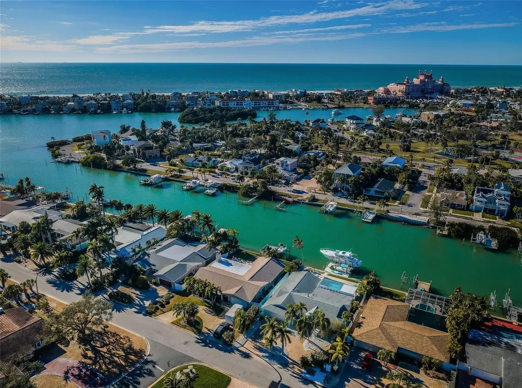 2910 Alton Drive St Pete Beach FL 33706