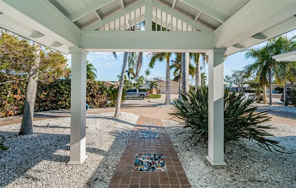 2910 Alton Drive St Pete Beach FL 33706