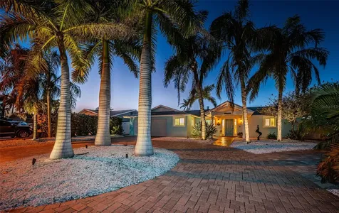 2910 Alton Drive St Pete Beach FL 33706