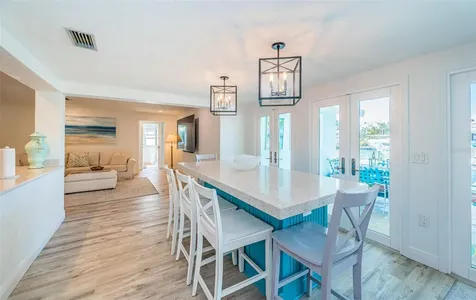 2910 Alton Drive St Pete Beach FL 33706