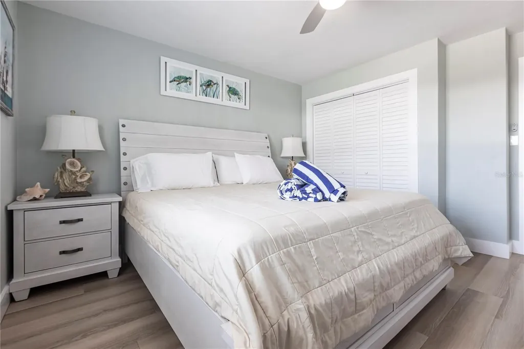 6020 Midnight Pass Road Sarasota FL 34242