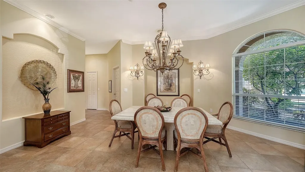 8544 Park Shore Lane Sarasota FL 34238