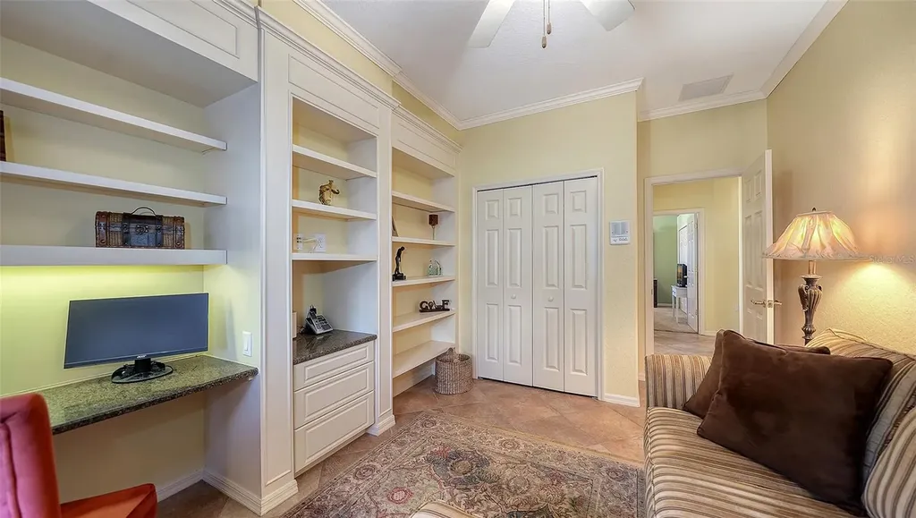8544 Park Shore Lane Sarasota FL 34238