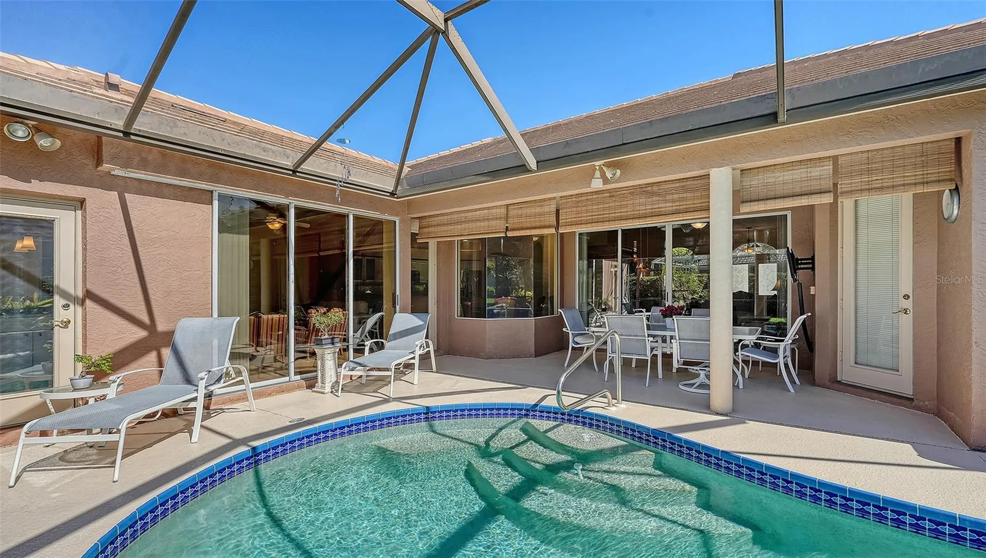 8544 Park Shore Lane Sarasota FL 34238