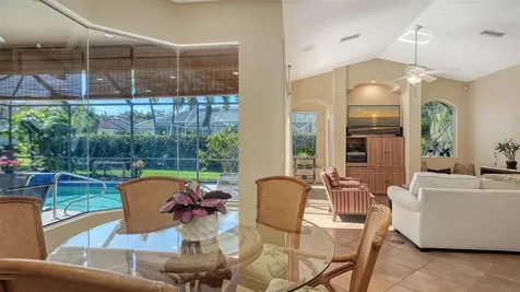 8544 Park Shore Lane Sarasota FL 34238