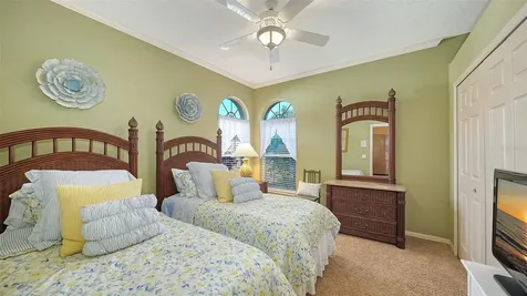 8544 Park Shore Lane Sarasota FL 34238