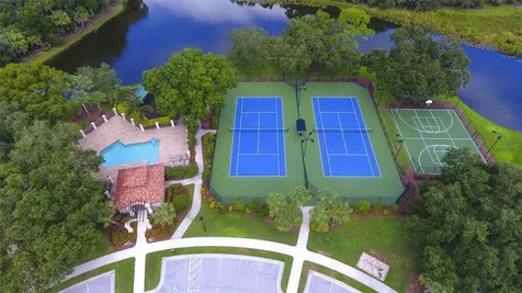 8544 Park Shore Lane Sarasota FL 34238