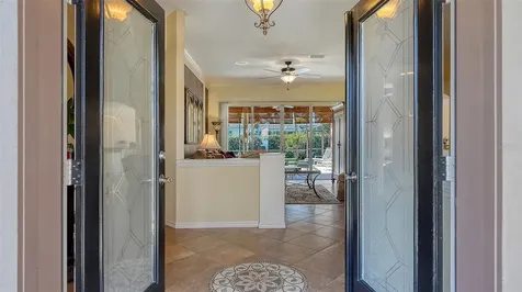 8544 Park Shore Lane Sarasota FL 34238